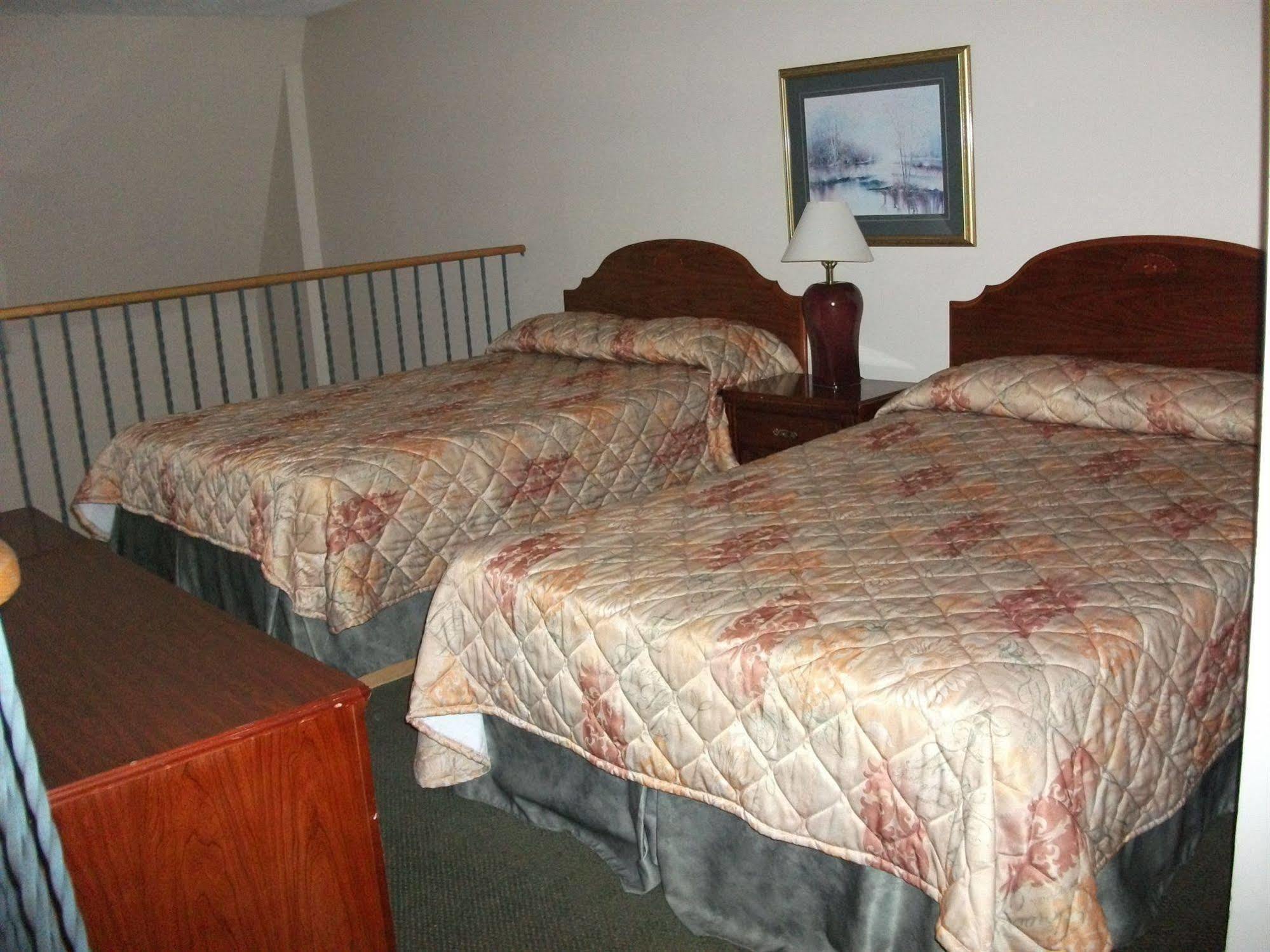 Travelodge By Wyndham Wasaga Beach Chambre photo