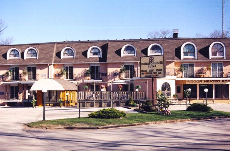 Travelodge By Wyndham Wasaga Beach Extérieur photo